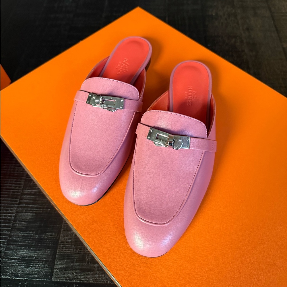 (SOLD)Hermes Kelly oz mule